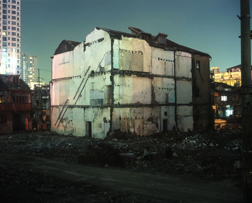 Condemned Building, Zhoupu Lu, 2006